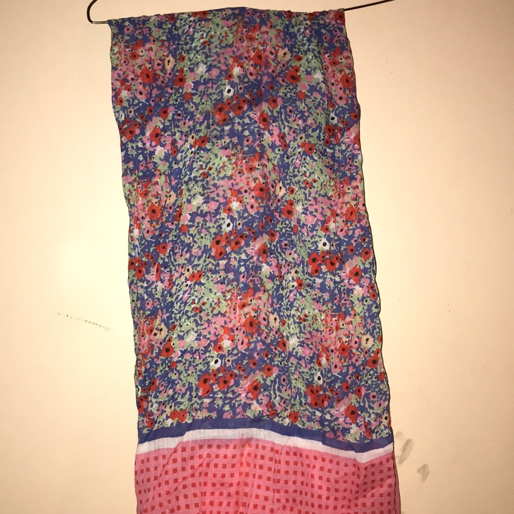 Scarf